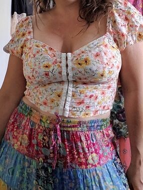 Floral Sweetheart Crop Top in White and Yellow